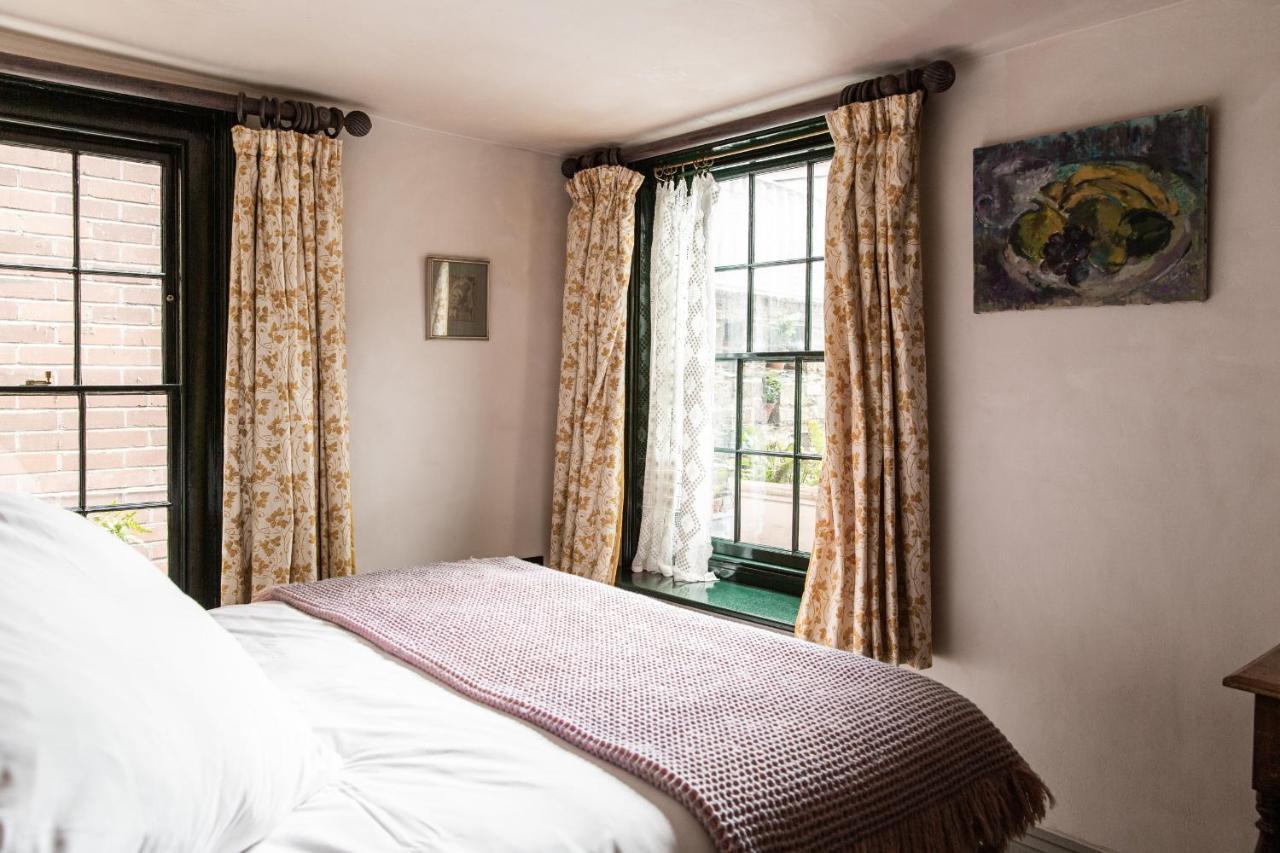 The Bull Inn Тотнес Экстерьер фото