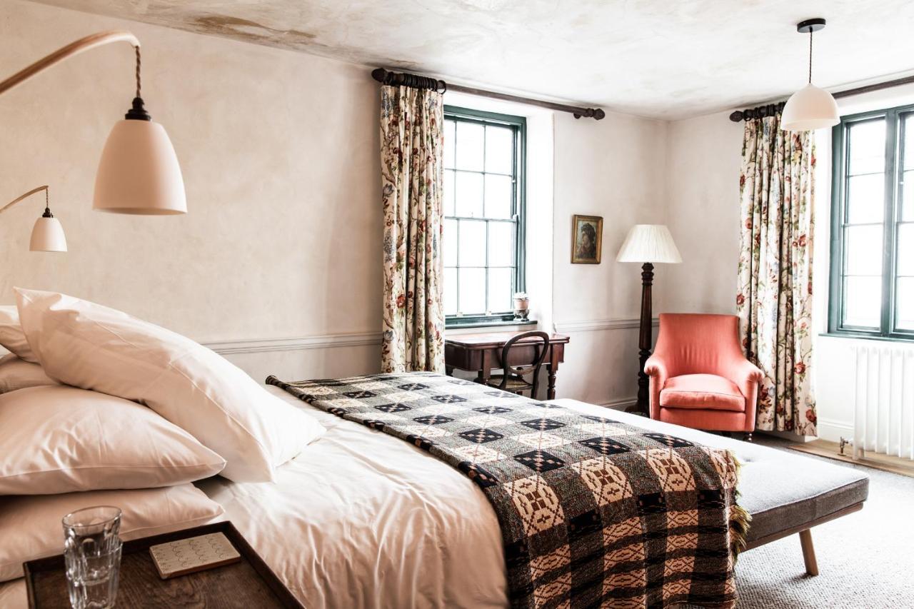 The Bull Inn Тотнес Экстерьер фото